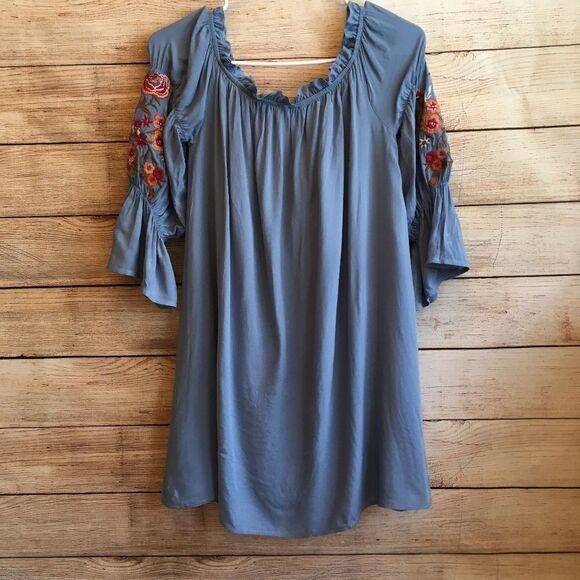 ANDREE BY UNIT EMBROIDERED DRESS - Picture 7 of 7